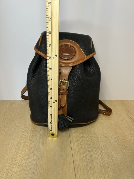 Vintage Dooney & Bourke Black Tan Color All Weather Leather Backpack main image 9